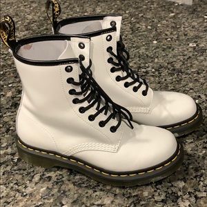 Dr. Martens, like new!